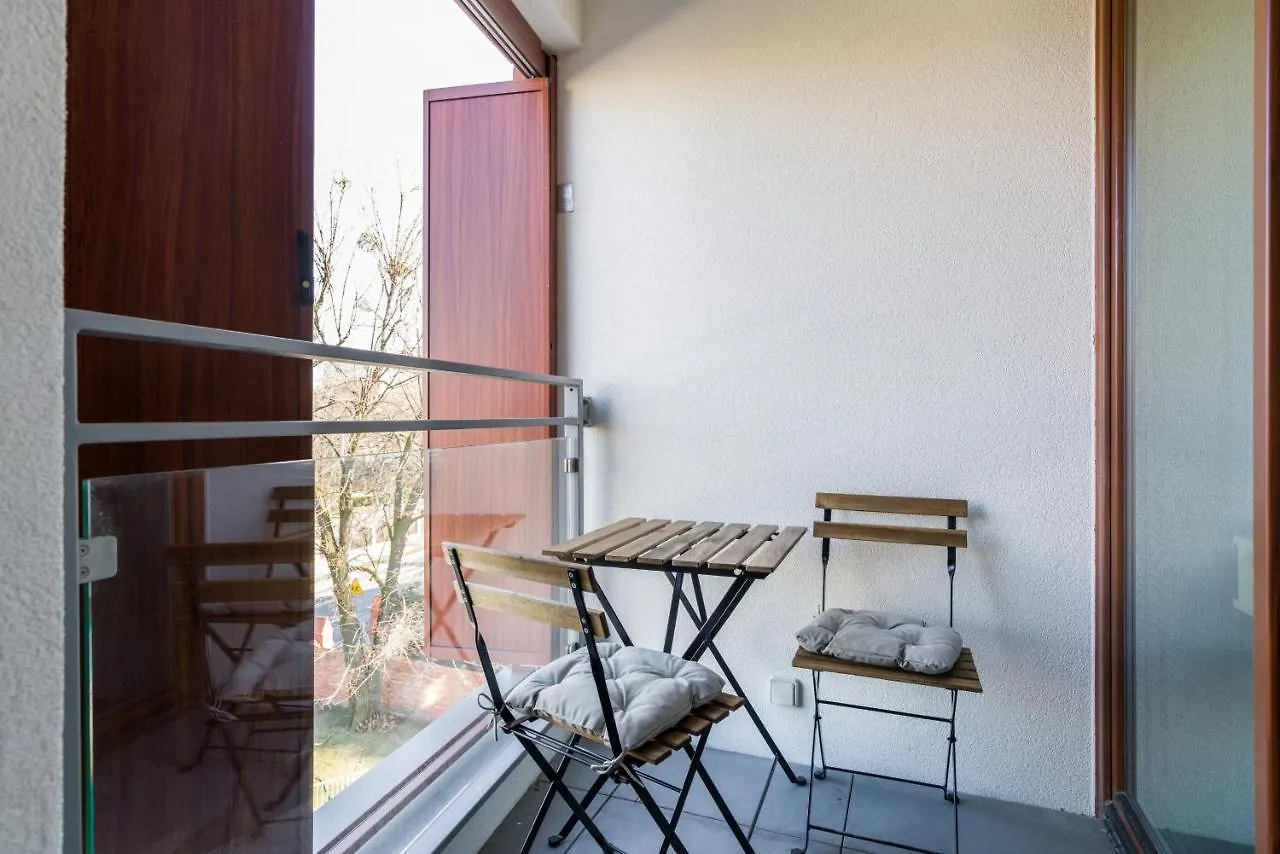 Bukowska 18 Apartment With Balcony Mtp Poznan By Renters ポーランド