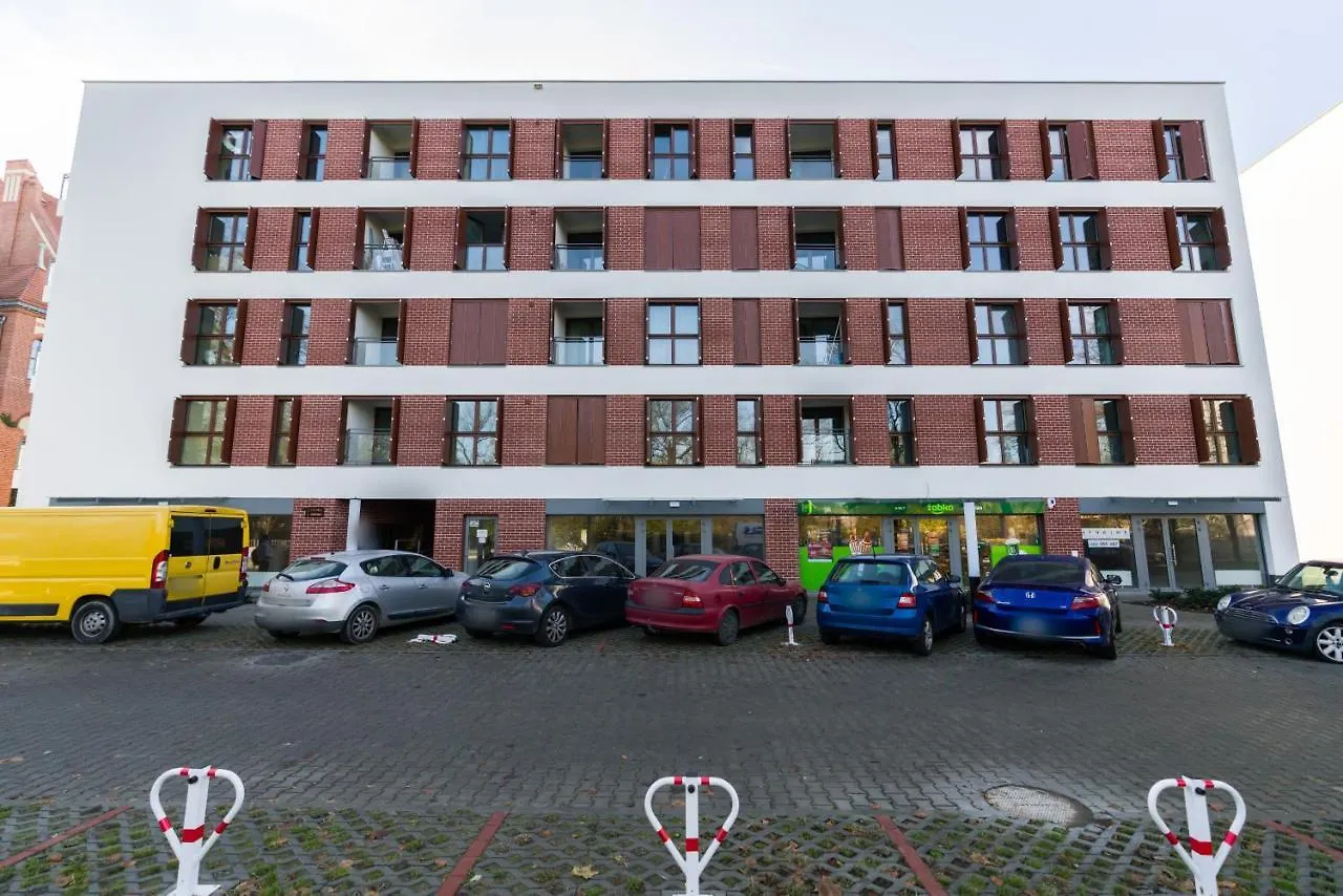 Bukowska 18 Apartment With Balcony Mtp Poznan By Renters